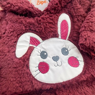 Macacão de Pelinho Sherpa Coelhinha com Capuz - Bordo